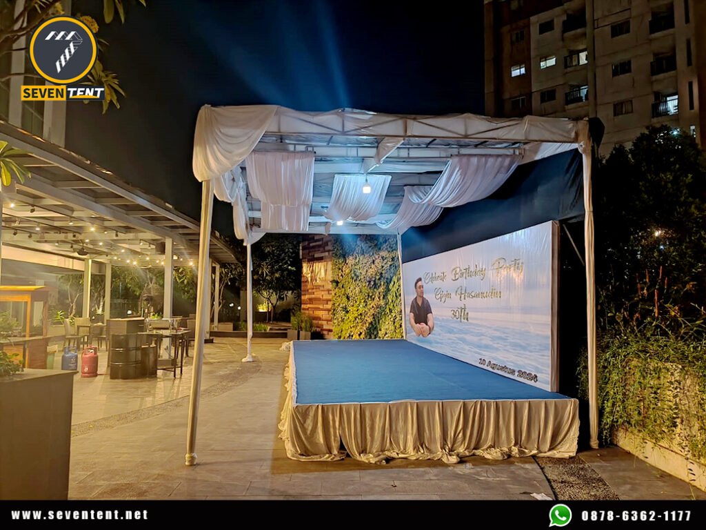 Sewa Panggung Atap Tenda Dekorasi Kain Juntai di Jakarta