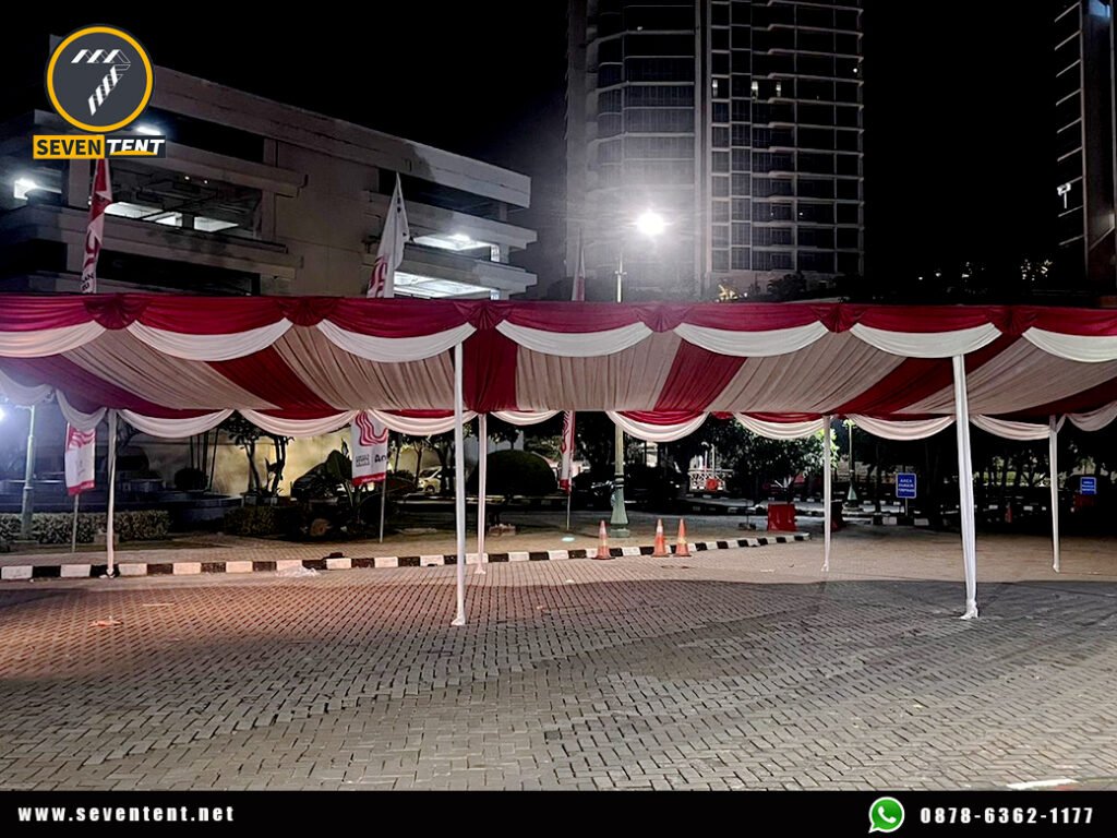 Rental Tenda Type Konvensional Dekorasi Kain Merah Putih di Jakarta