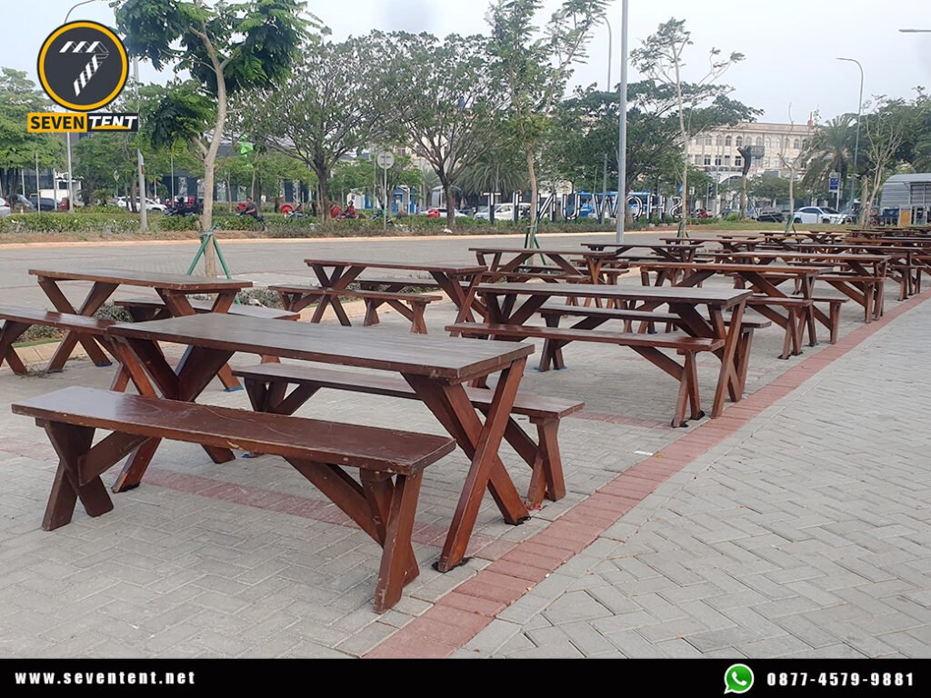 Sewa Kursi Outdoor Kayu Type Kursi Taman Extra Area Jakarta