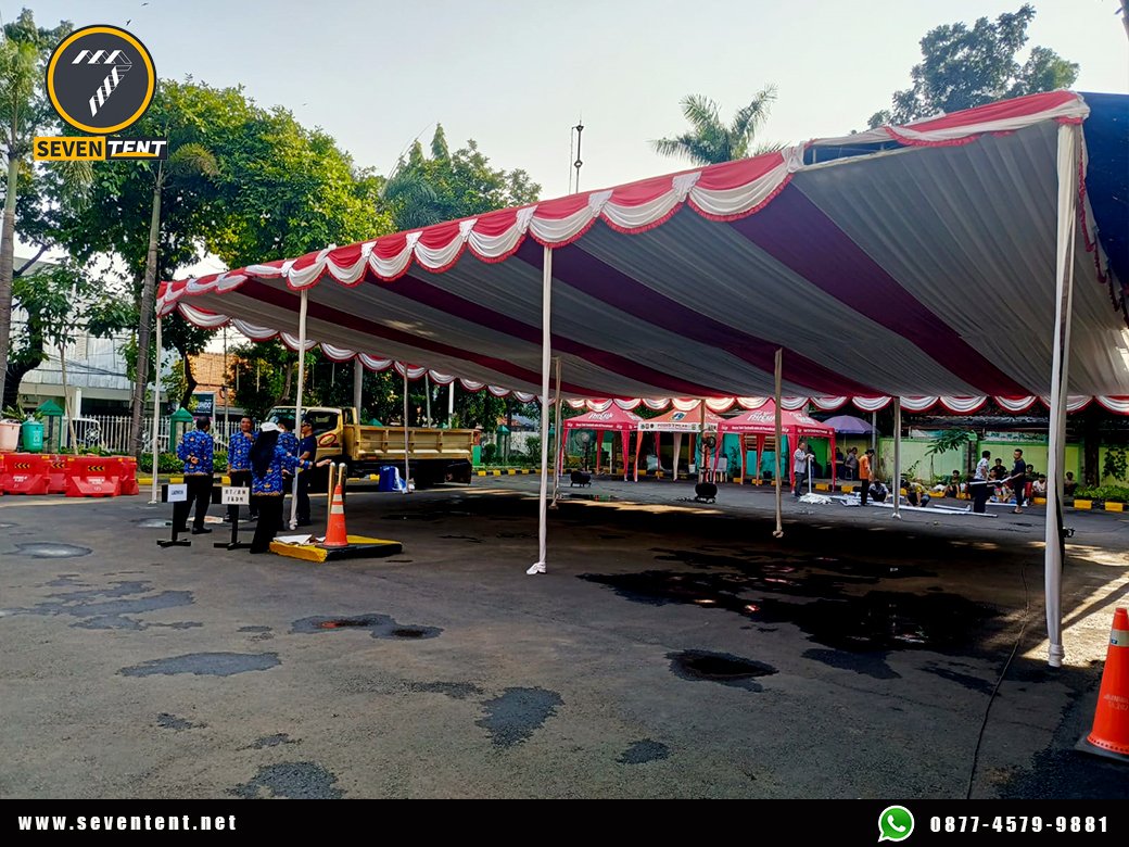 Sewa Tenda Type Dekorasi Kain Serut Dan Rumbai area Grogol Jakarta